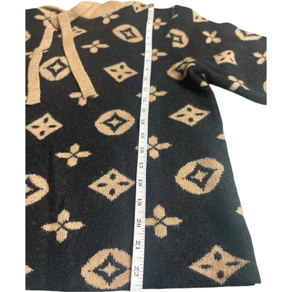 Black & Beige Designer 100% Cashmere Knit Hoodie Sweater - Picture 7 of 10